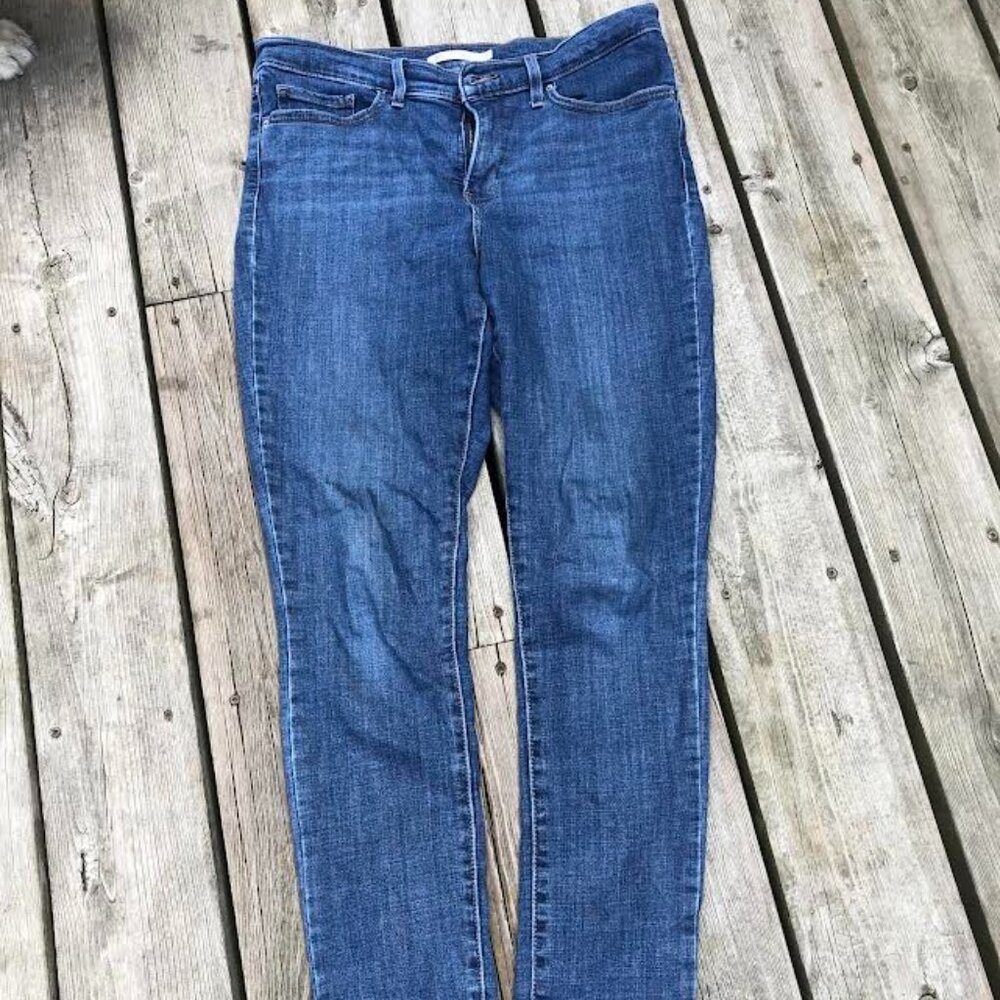 levis jeans